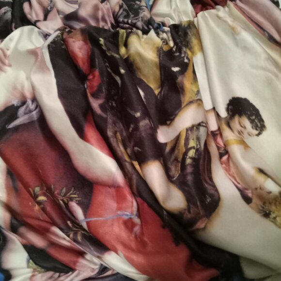 Beautiful short skirt and/or skirt top with angel print, spandex, stretchy - Picture 7 of 7